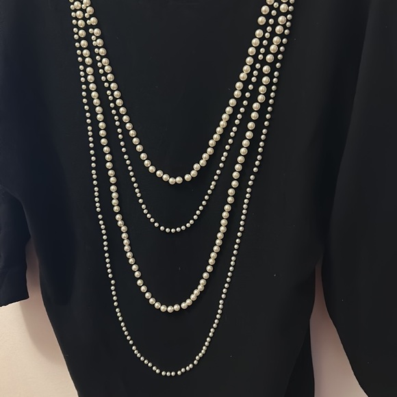 LIV Milano sweater size S - Picture 2 of 6